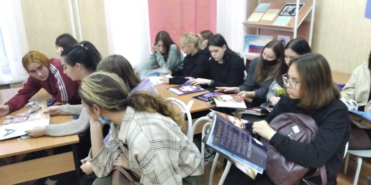 День специалиста парикмахер (8)