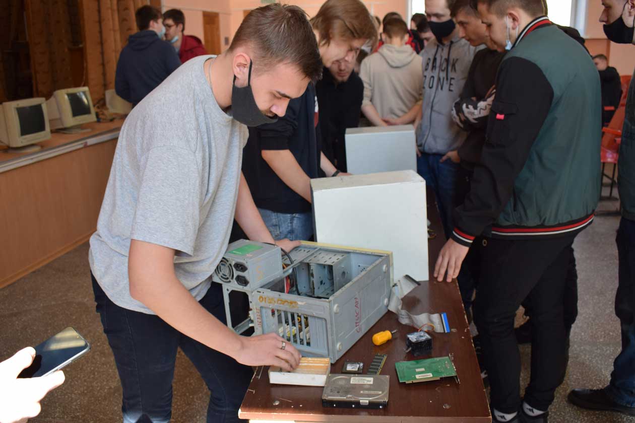 Чемпионат по сборке ПК (4)