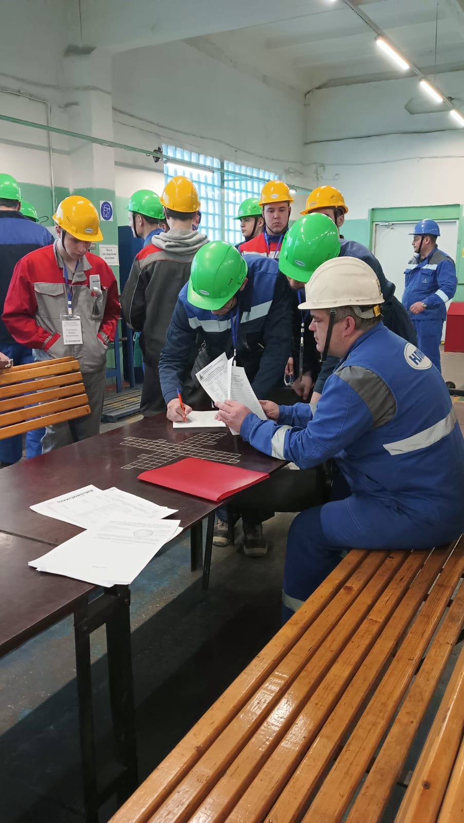 Конкурс электромонтер (2)
