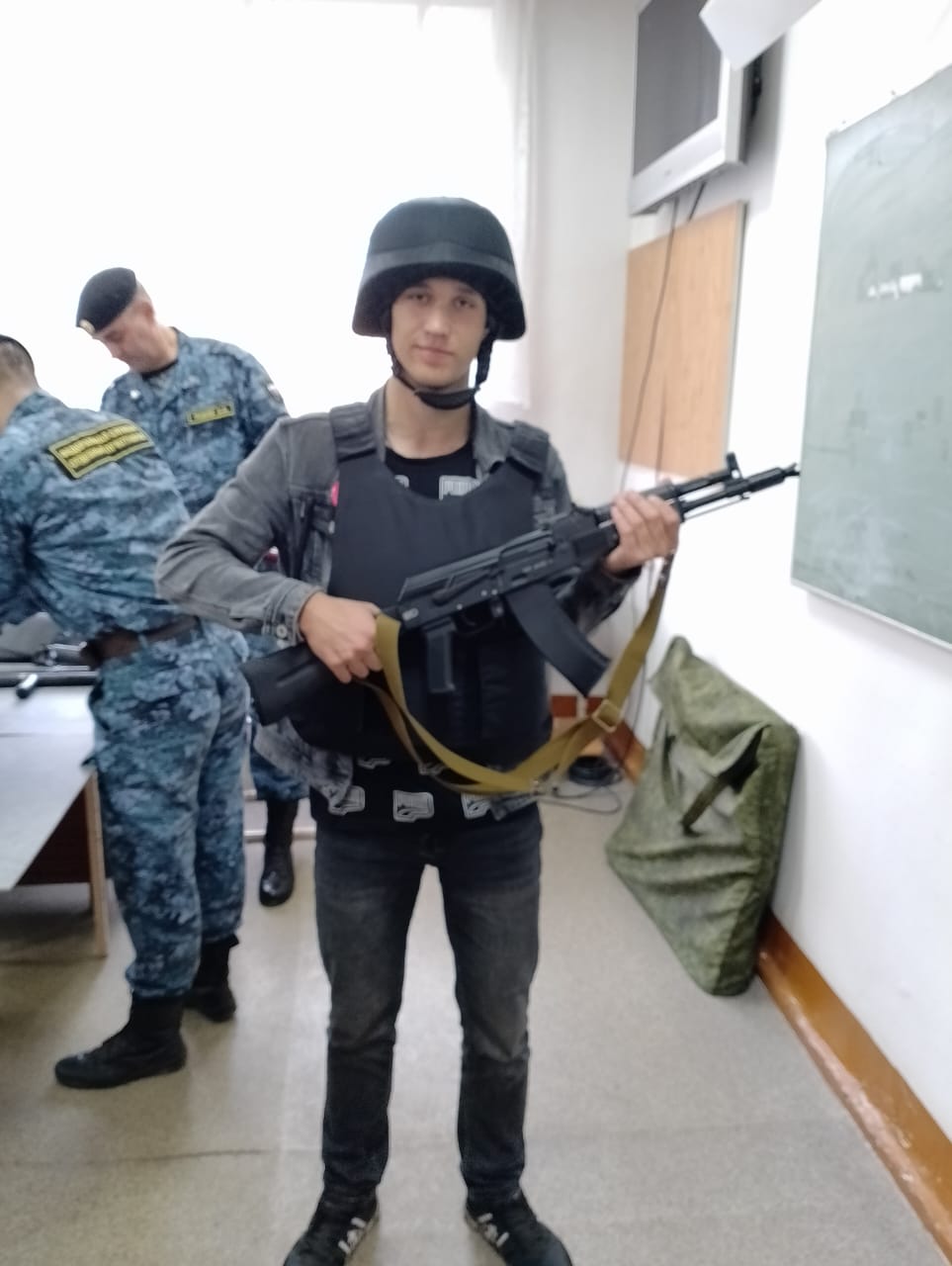 Урок мужества (5)