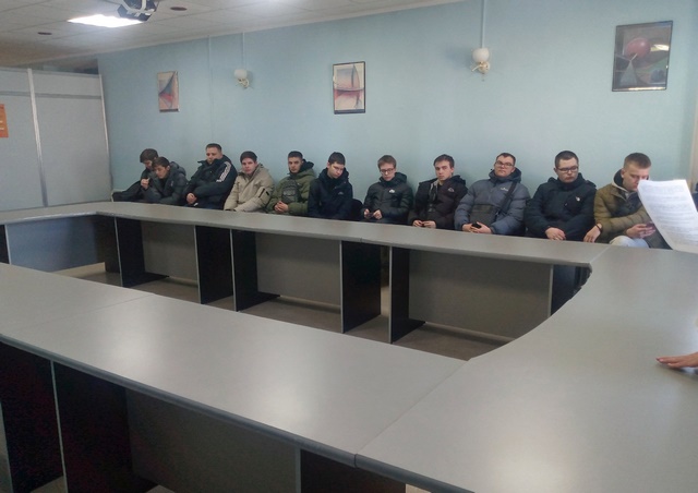 ярмарка вакансий (1)